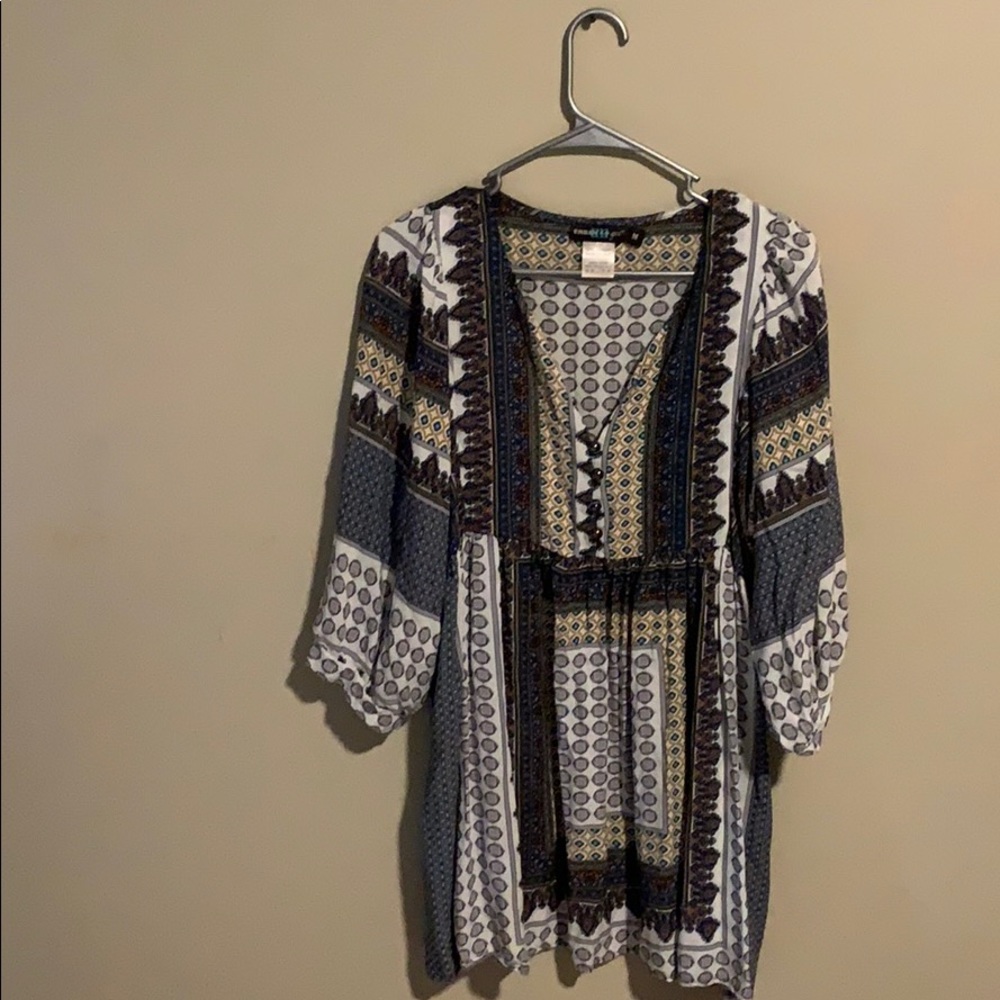 Boutique Tunic size Medium
